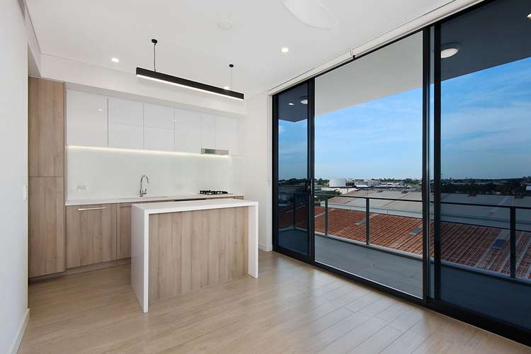 Main view of Homely unit listing, 624/15 Finnegan Street, Hamilton QLD 4007