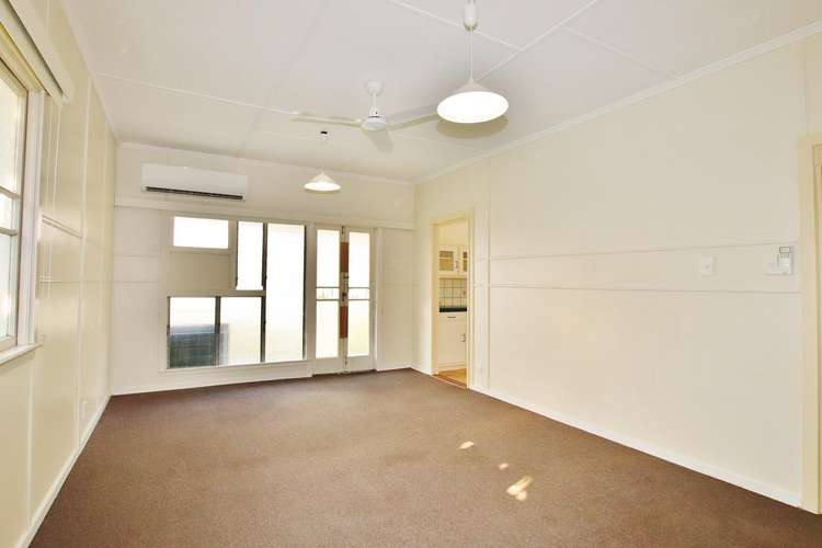 Third view of Homely apartment listing, 3/204 Elphinstone Street, Berserker QLD 4701