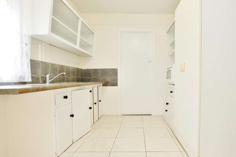 Second view of Homely apartment listing, 6/246 William Street, Allenstown QLD 4700