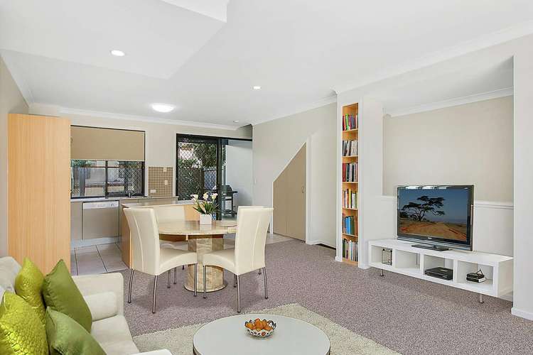 Fourth view of Homely townhouse listing, 3/12 Simon Street, Yeronga QLD 4104