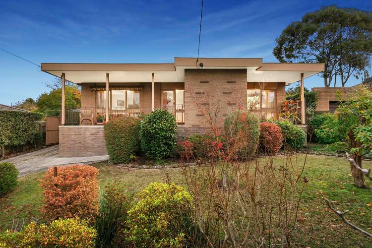 24 Nestan Drive, Ringwood VIC 3134