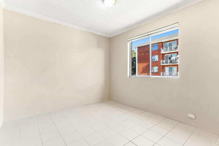 Fourth view of Homely unit listing, 3/2 Carramar Avenue, Carramar NSW 2163