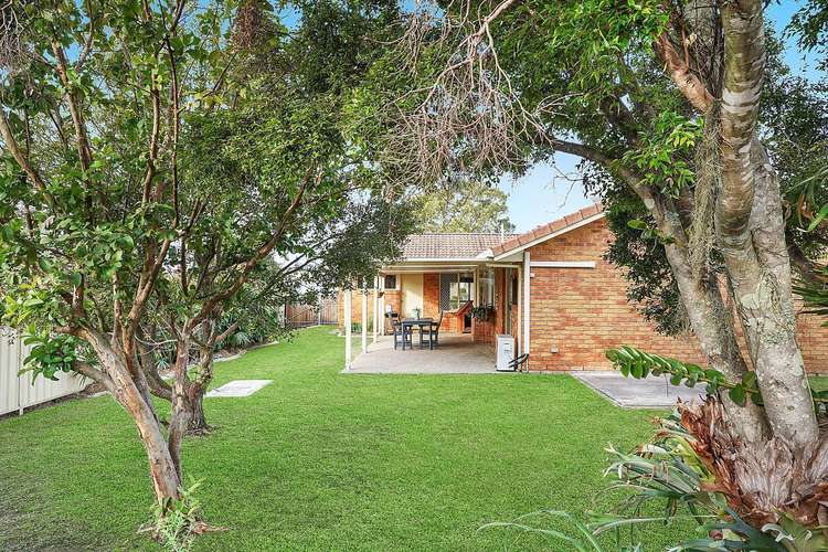 Fifth view of Homely house listing, 4 Quarrion Court, Aroona QLD 4551