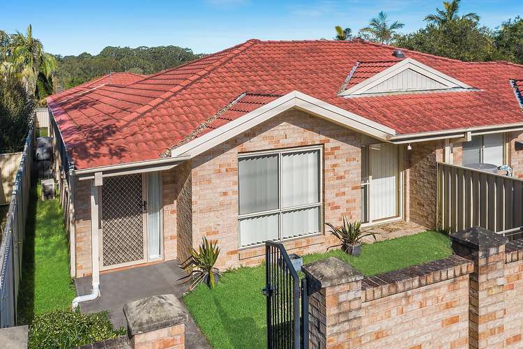Main view of Homely villa listing, 1/110 Avoca Drive, Kincumber NSW 2251