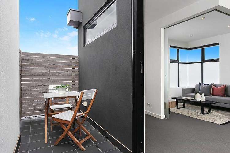 Fourth view of Homely apartment listing, 15/45 Hotham Street, St Kilda East VIC 3183