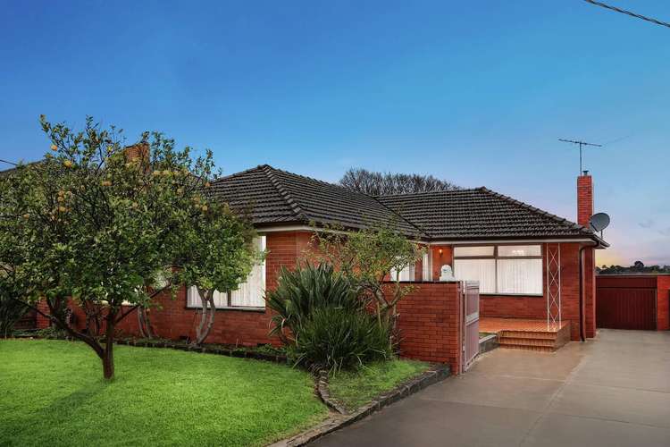 Main view of Homely house listing, 8 Jacqueline Road, Mount Waverley VIC 3149