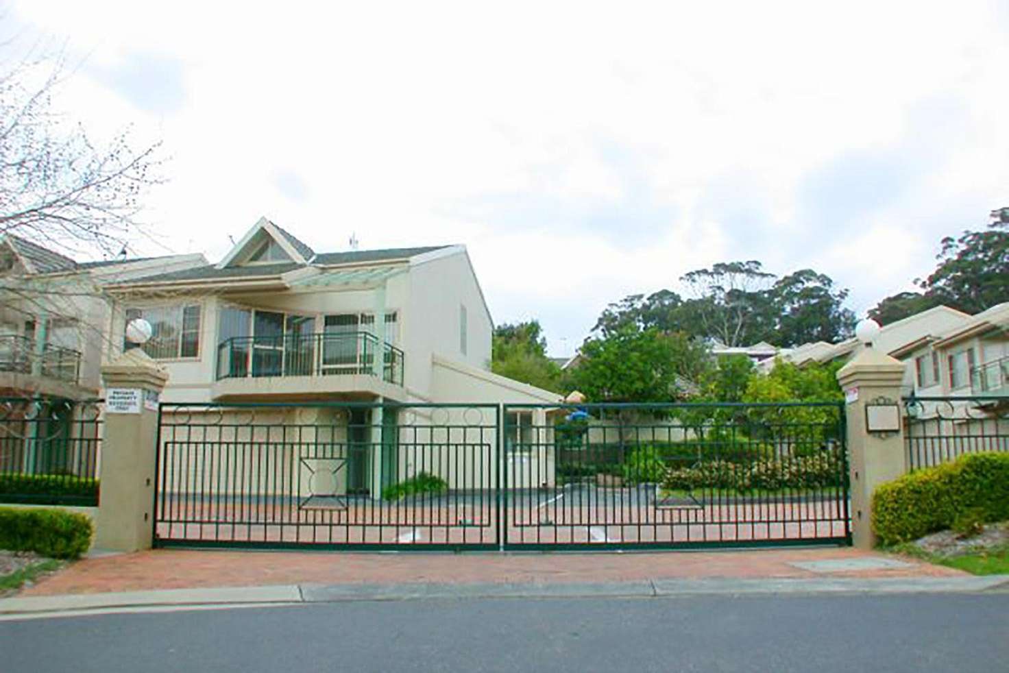 Main view of Homely townhouse listing, 10/4 Karla Avenue, Terrigal NSW 2260