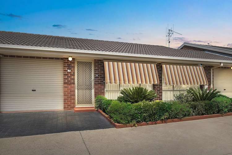 Main view of Homely townhouse listing, 7/157 Uriarra Road, Queanbeyan NSW 2620