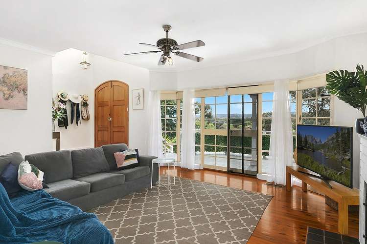 Fourth view of Homely house listing, 6 Johnson Place, Karabar NSW 2620