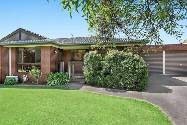 Main view of Homely unit listing, 2/7 Birdie Court, North Geelong VIC 3215