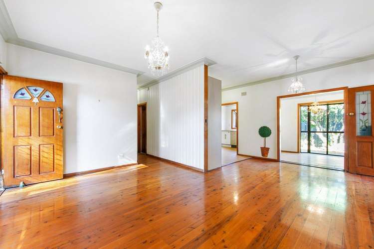Second view of Homely house listing, 7 Elm Place, Constitution Hill NSW 2145