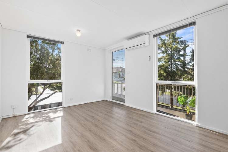 Third view of Homely apartment listing, 6/26 Dundas Street, Thornbury VIC 3071