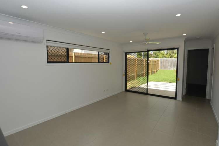 Fourth view of Homely semiDetached listing, 5B/5 Richards Street, Loganlea QLD 4131
