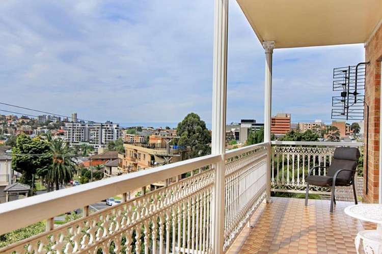 Third view of Homely apartment listing, 3/27 Hercules Street, Wollongong NSW 2500