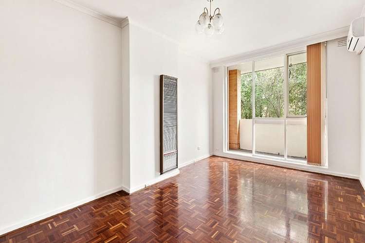 Third view of Homely apartment listing, 7/18 Charnwood Crescent, St Kilda VIC 3182