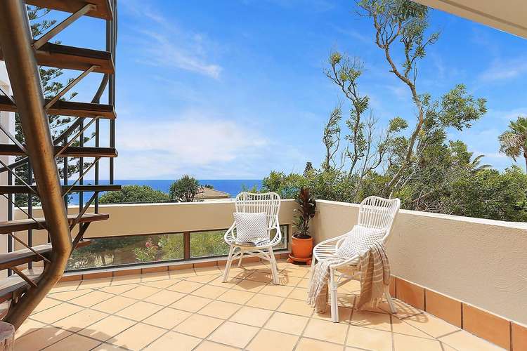 Third view of Homely unit listing, 2/1 Crank Street, Sunshine Beach QLD 4567