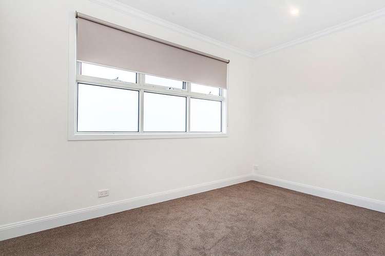 Third view of Homely townhouse listing, 2/9 Catherine Avenue, Mount Waverley VIC 3149