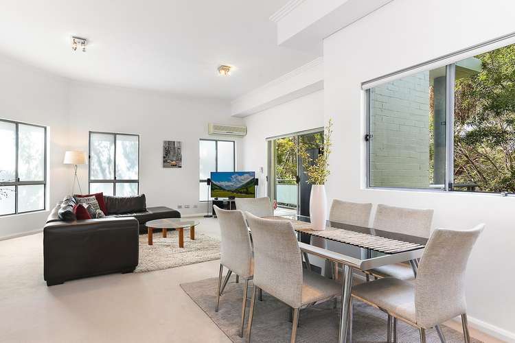 Third view of Homely apartment listing, 1/32-40 Sailors Bay Road, Northbridge NSW 2063