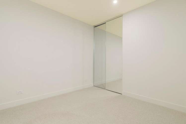 Fifth view of Homely apartment listing, 202/630-642 High Street, Thornbury VIC 3071