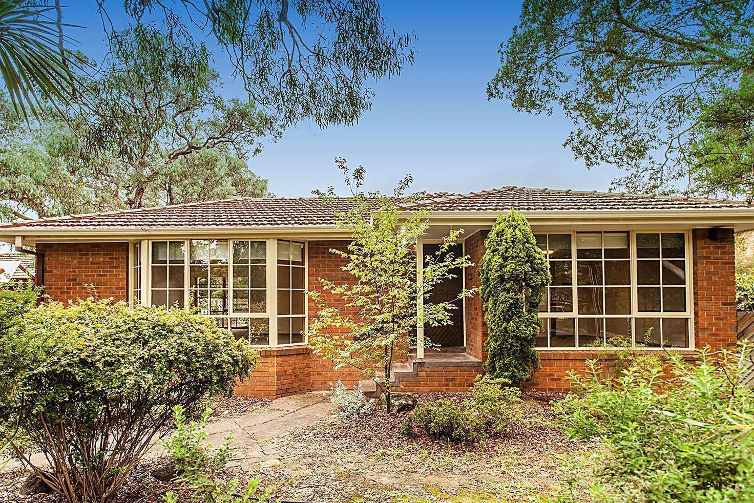 Main view of Homely unit listing, 1/31 Glen Ebor Avenue, Blackburn VIC 3130