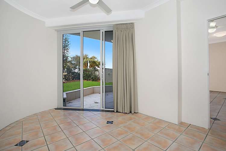 Fourth view of Homely apartment listing, 2/20 The Esplanade, Surfers Paradise QLD 4217