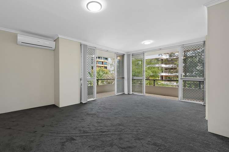 Main view of Homely apartment listing, 4/37 Chasely Street, Auchenflower QLD 4066