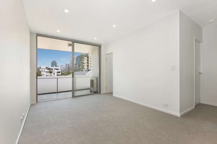 Second view of Homely apartment listing, 405/584 Brunswick Street, New Farm QLD 4005