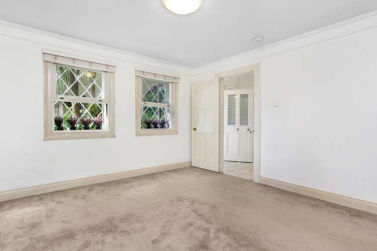Third view of Homely apartment listing, 2/6 Tara Street, Woollahra NSW 2025