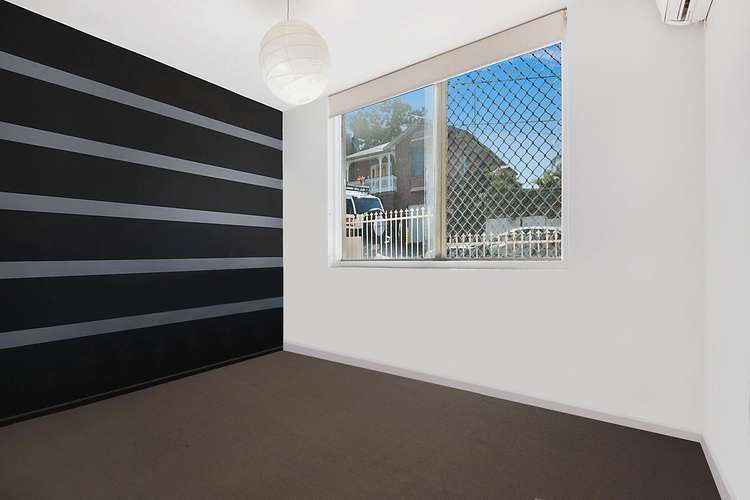Third view of Homely apartment listing, 7/88 Isaac Street, Spring Hill QLD 4000