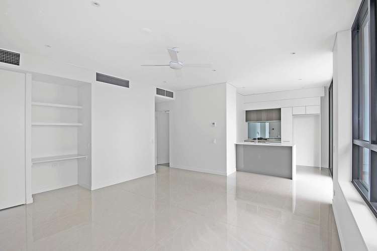 Third view of Homely apartment listing, 4024/33 Remora Road, Hamilton QLD 4007
