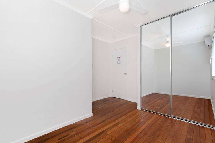Fifth view of Homely unit listing, 4/23 Salisbury Street, Indooroopilly QLD 4068