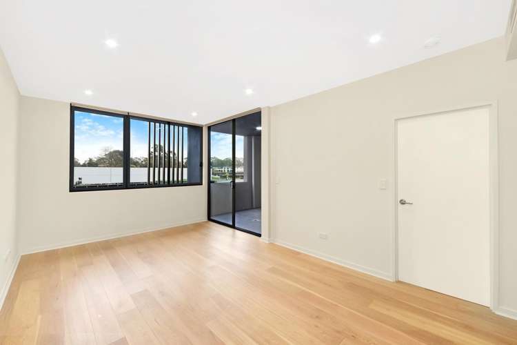 Third view of Homely apartment listing, 32/2-4 Lodge Street, Hornsby NSW 2077