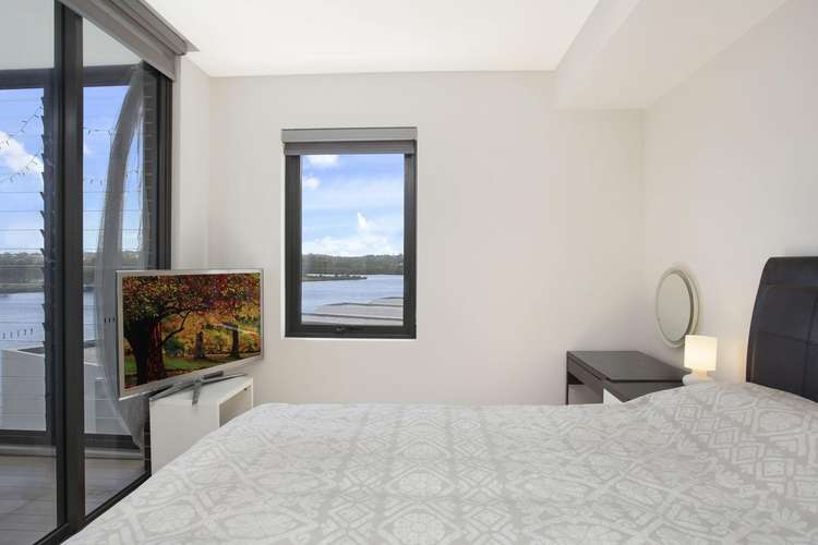 Third view of Homely apartment listing, 605/7 Gauthorpe Street, Rhodes NSW 2138