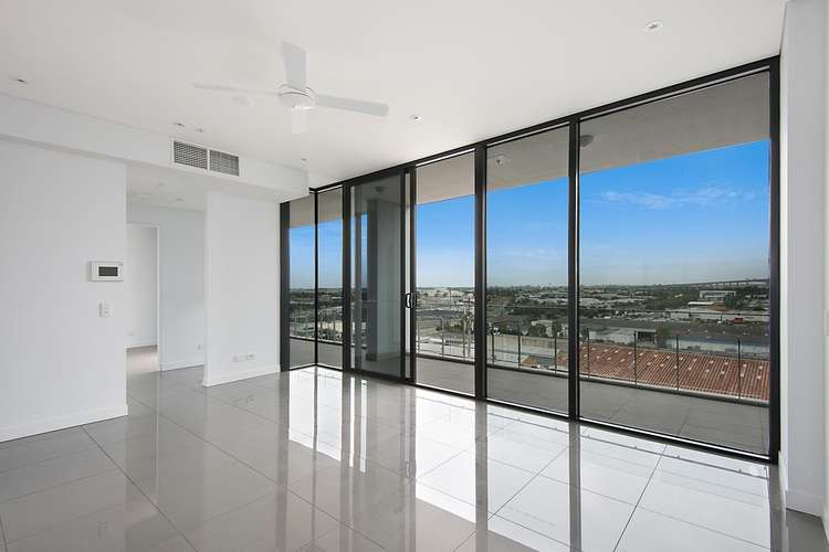 Third view of Homely apartment listing, 3128/33 Remora Road, Hamilton QLD 4007