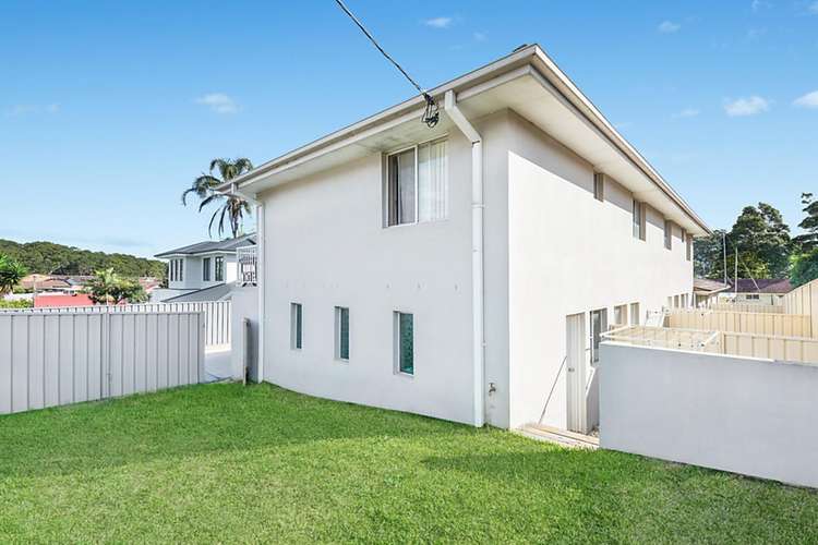 Main view of Homely townhouse listing, 1/6 Hilltop Crescent, Port Macquarie NSW 2444