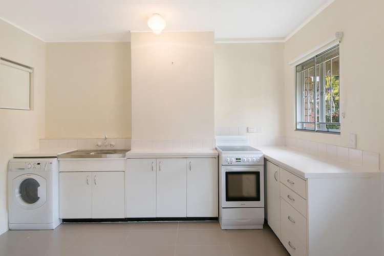Fifth view of Homely apartment listing, 3/11 Llewellyn Street, New Farm QLD 4005