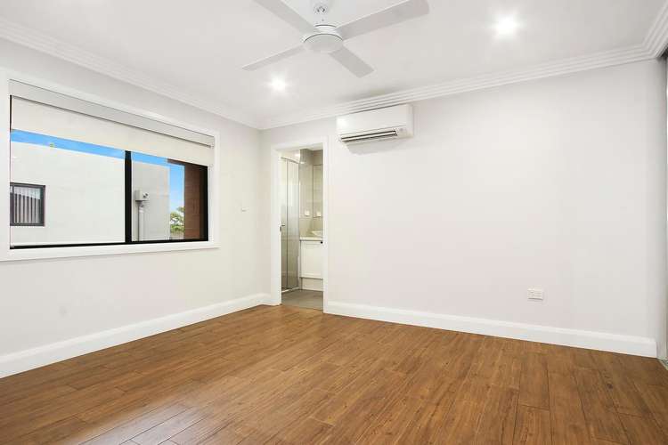 Fifth view of Homely apartment listing, 10/3 Devlin Street, Ryde NSW 2112