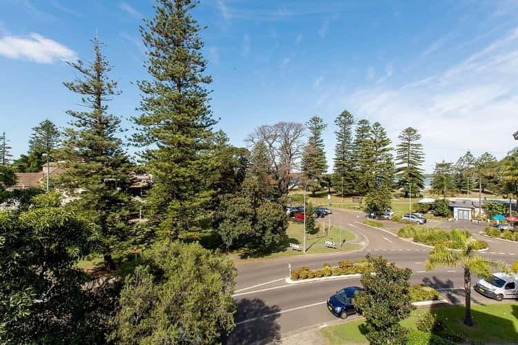 Third view of Homely apartment listing, 6/23 Malua Street, Dolls Point NSW 2219