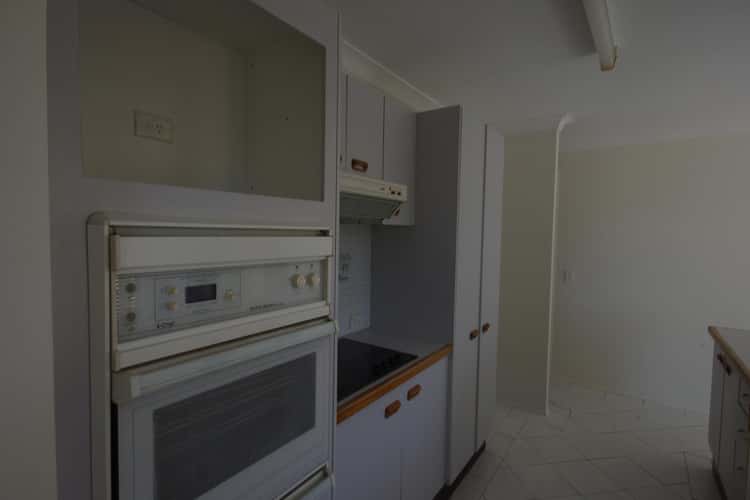 Fifth view of Homely house listing, 9 Ashburton Close, Arundel QLD 4214