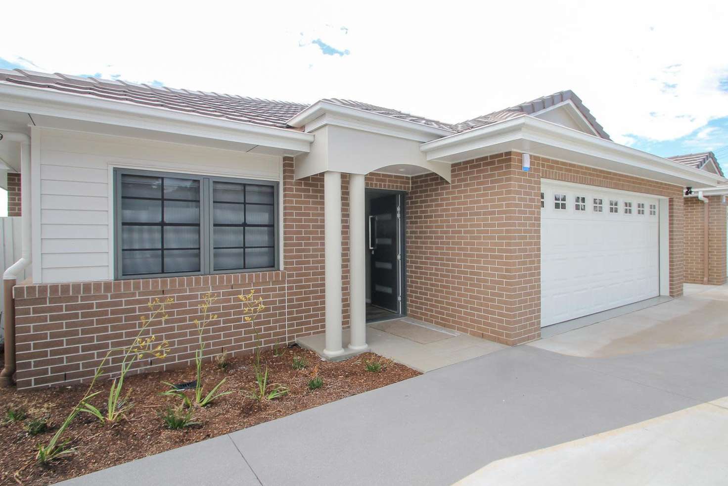Main view of Homely townhouse listing, 2/3 Lorna Court, Centenary Heights QLD 4350