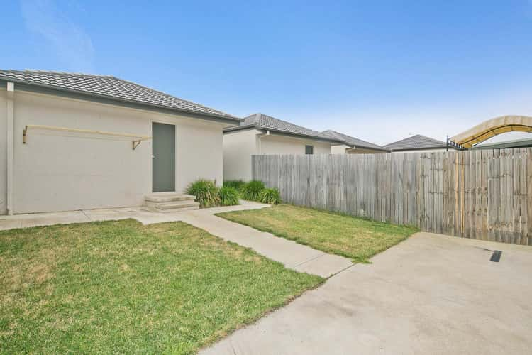 Fifth view of Homely townhouse listing, 11 Lansdown Crescent, Casey ACT 2913