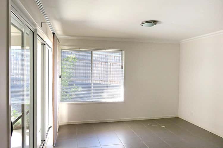 Fifth view of Homely house listing, 10 Bluebell Place, Brookwater QLD 4300