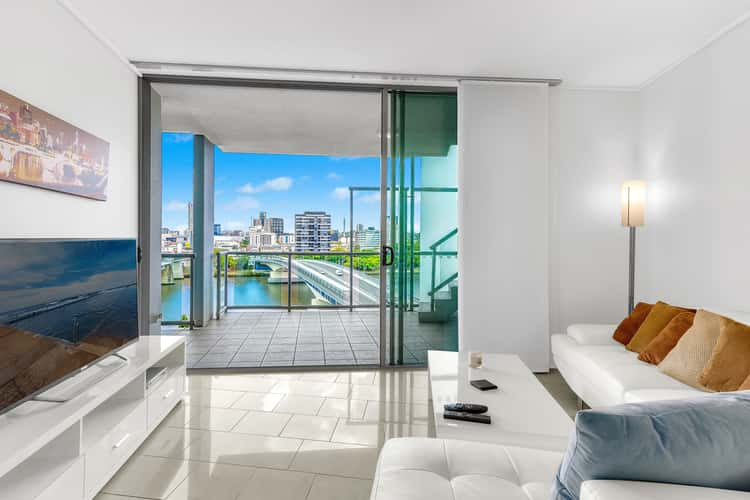 Second view of Homely apartment listing, 1702/100 Quay Street, Brisbane City QLD 4000