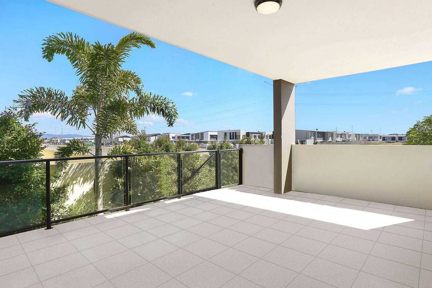 Main view of Homely unit listing, 105/35 Halcyon Way, Hope Island QLD 4212
