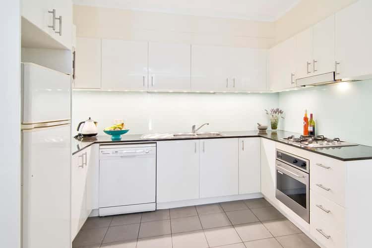 Third view of Homely apartment listing, 6/16-24 Dunblane Street, Camperdown NSW 2050