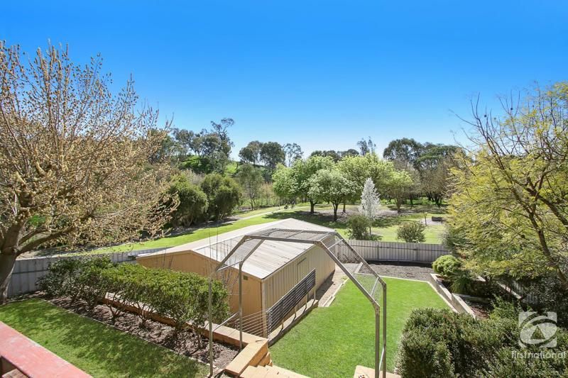 Main view of Homely house listing, 5 Marie Drive, Wodonga VIC 3690