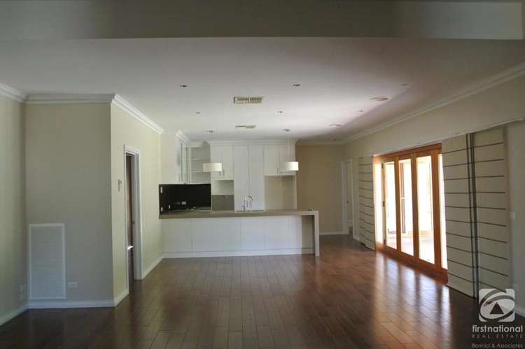 Fourth view of Homely townhouse listing, 25A Clarendon Avenue, Wodonga VIC 3690