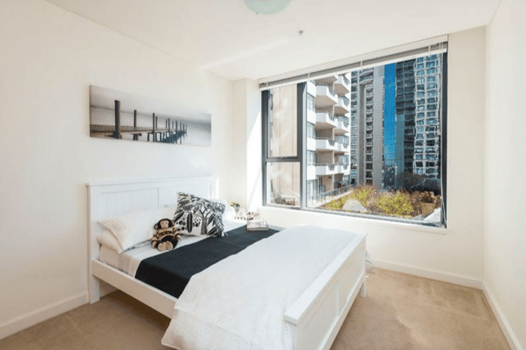 Fifth view of Homely apartment listing, 406/2 Dind Street, Milsons Point NSW 2061