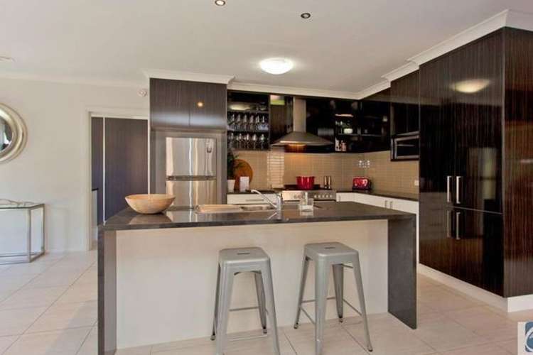 Fourth view of Homely house listing, 8 Clarendon Avenue, Wodonga VIC 3690