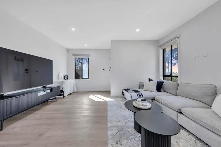 Fifth view of Homely house listing, 2 Bradley Street, Broadmeadows VIC 3047